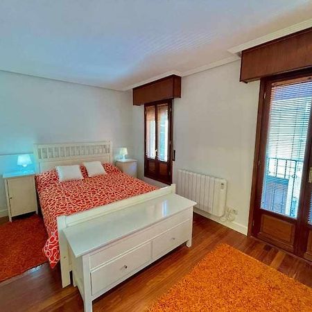 Andra Mari Etxea Apartamento En Parte Antigua Bermeo Exteriör bild
