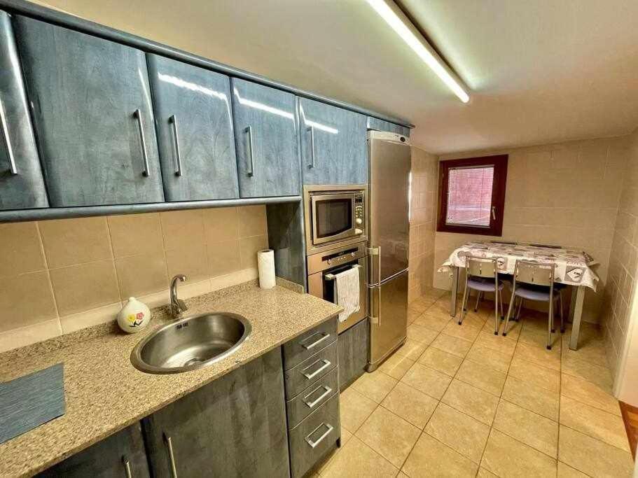 Andra Mari Etxea Apartamento En Parte Antigua Bermeo Exteriör bild