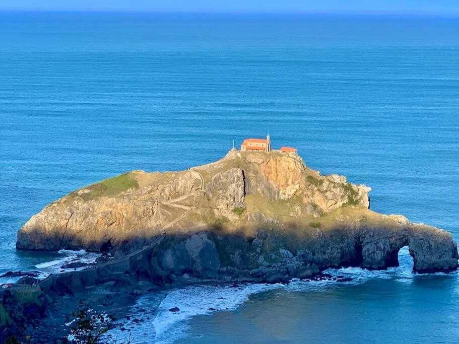 Andra Mari Etxea Apartamento En Parte Antigua Bermeo Exteriör bild