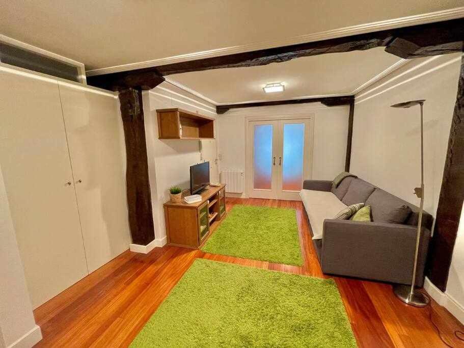 Andra Mari Etxea Apartamento En Parte Antigua Bermeo Exteriör bild