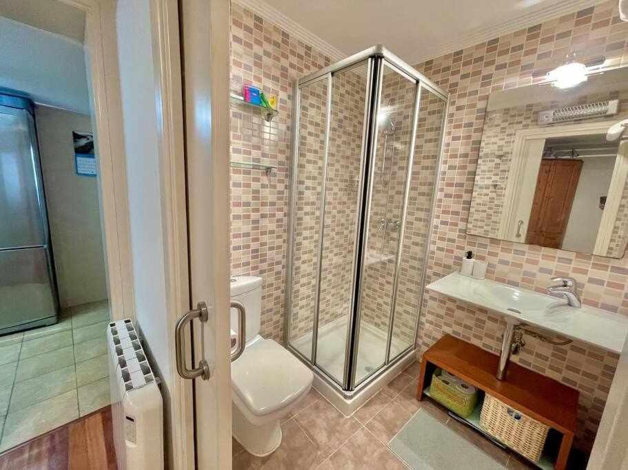 Andra Mari Etxea Apartamento En Parte Antigua Bermeo Exteriör bild