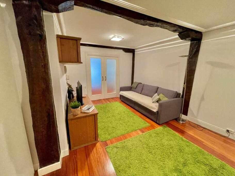 Andra Mari Etxea Apartamento En Parte Antigua Bermeo Exteriör bild